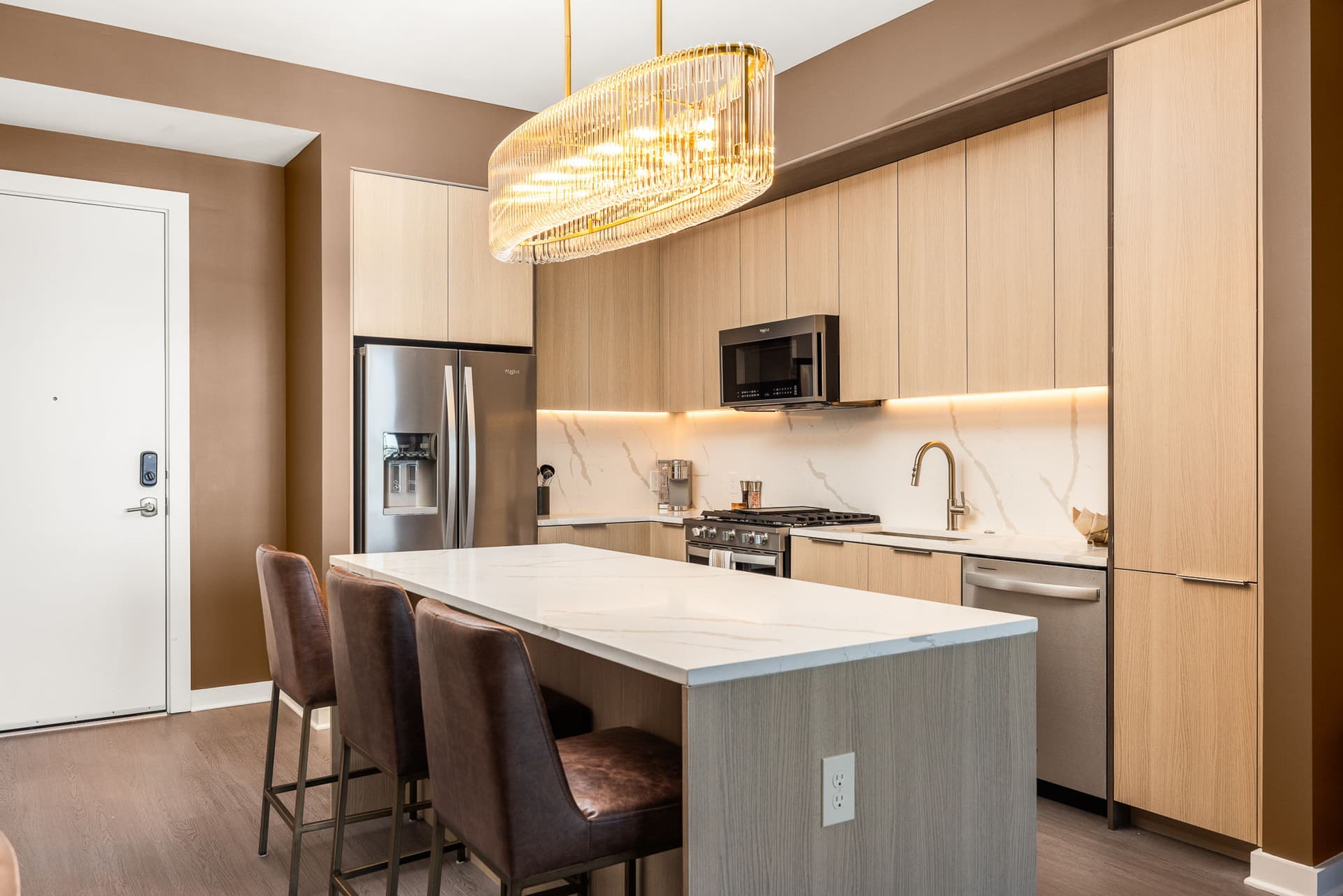 Soaring Sunset - Image 5