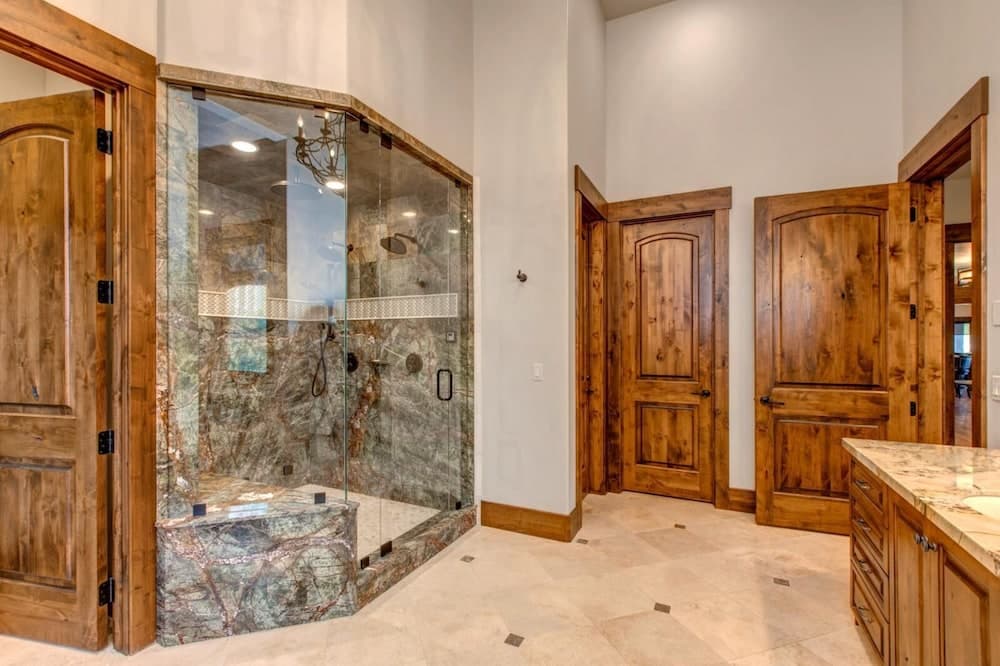 Solamere Escape - Image 34