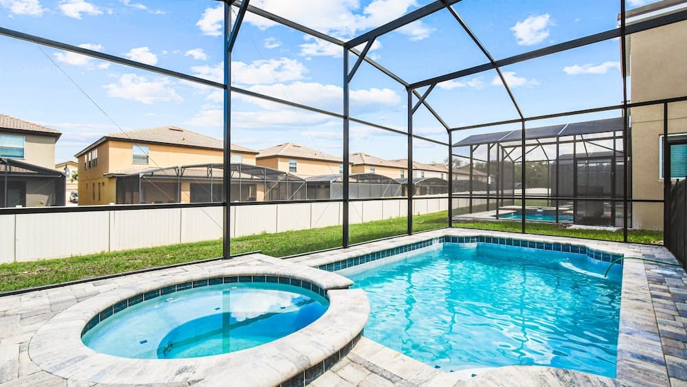 Jurassic Sun Villa - Image 2