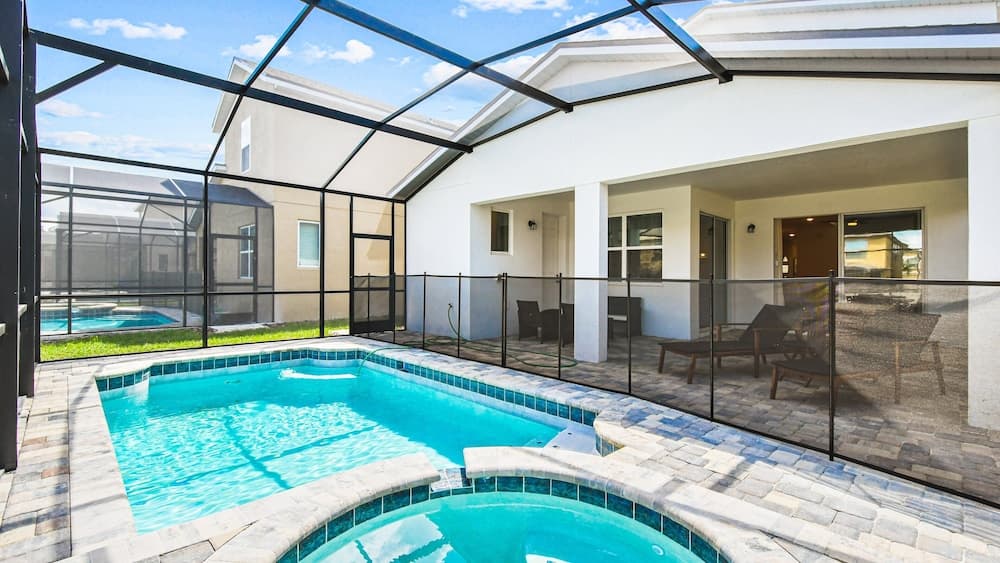 Jurassic Sun Villa - Image 32