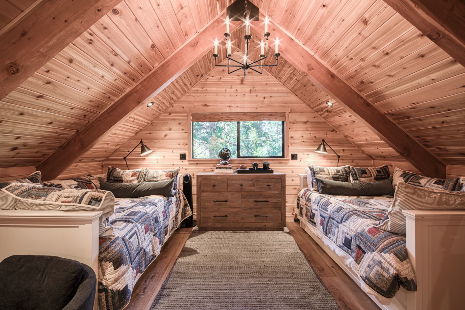 Songbird Cabin - Image 21