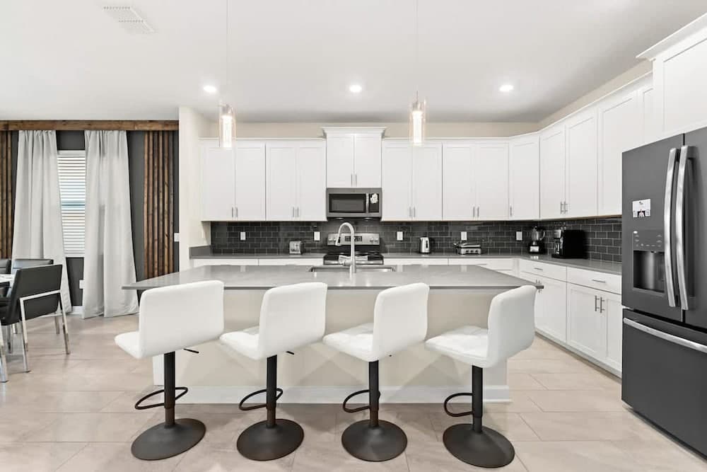 Sophisticated Dreambound Oasis - Image 11