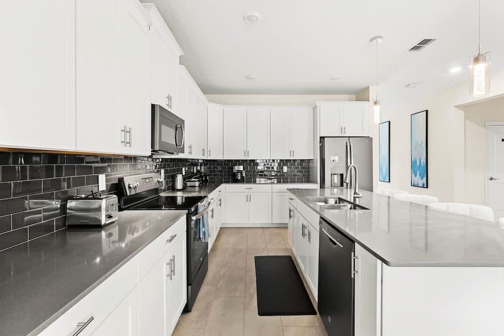 Sophisticated Dreambound Oasis - Image 12