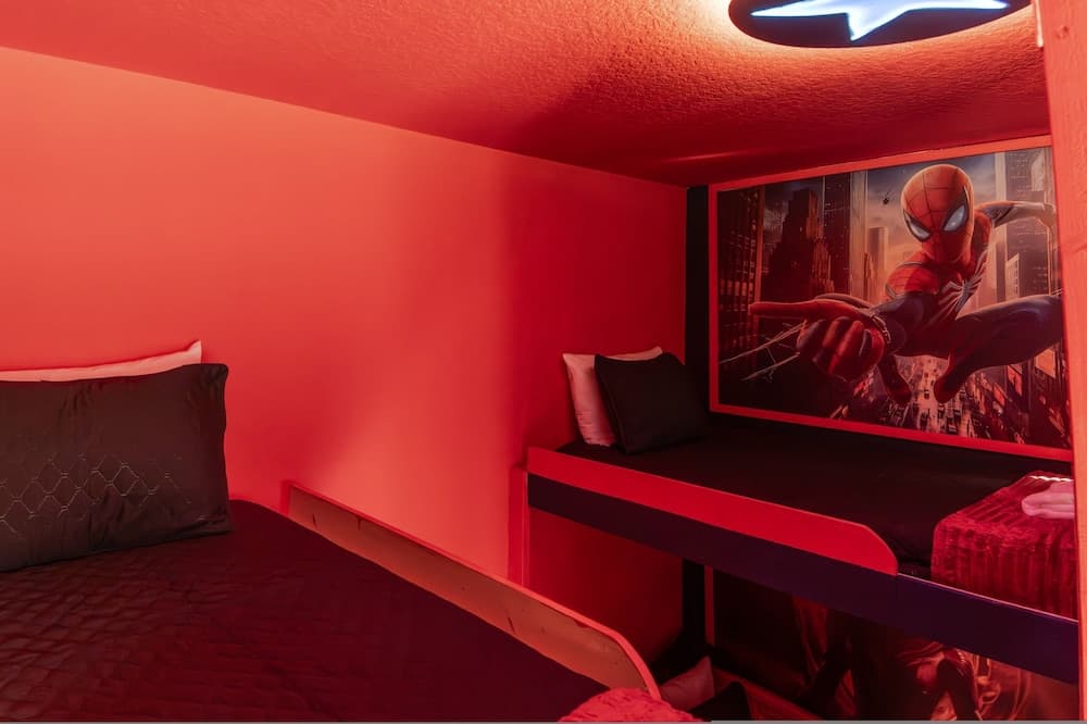 Sophisticated Shanti - Image 11