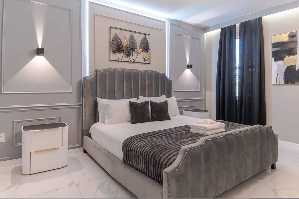 Sophisticated Shanti - Image 19