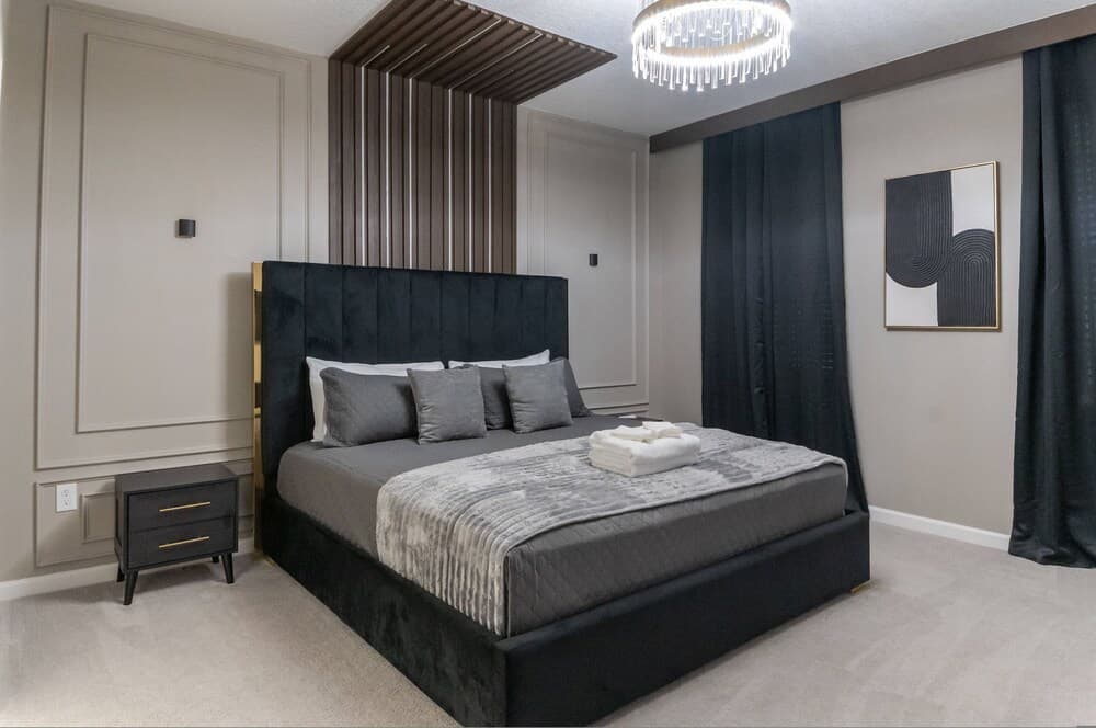 Sophisticated Shanti - Image 29