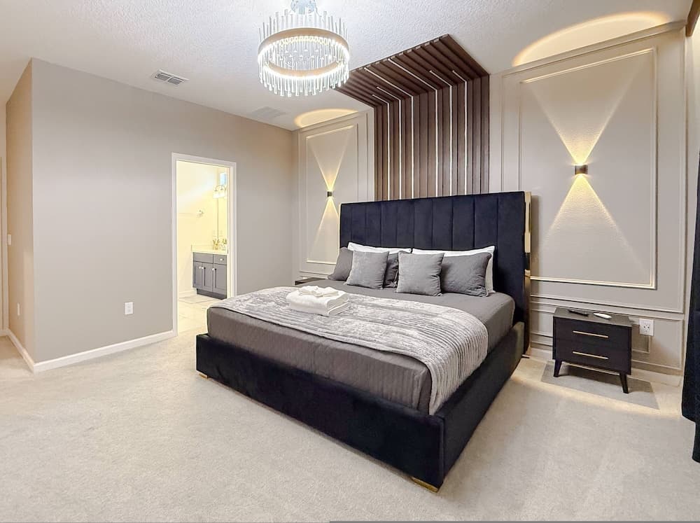 Sophisticated Shanti - Image 45