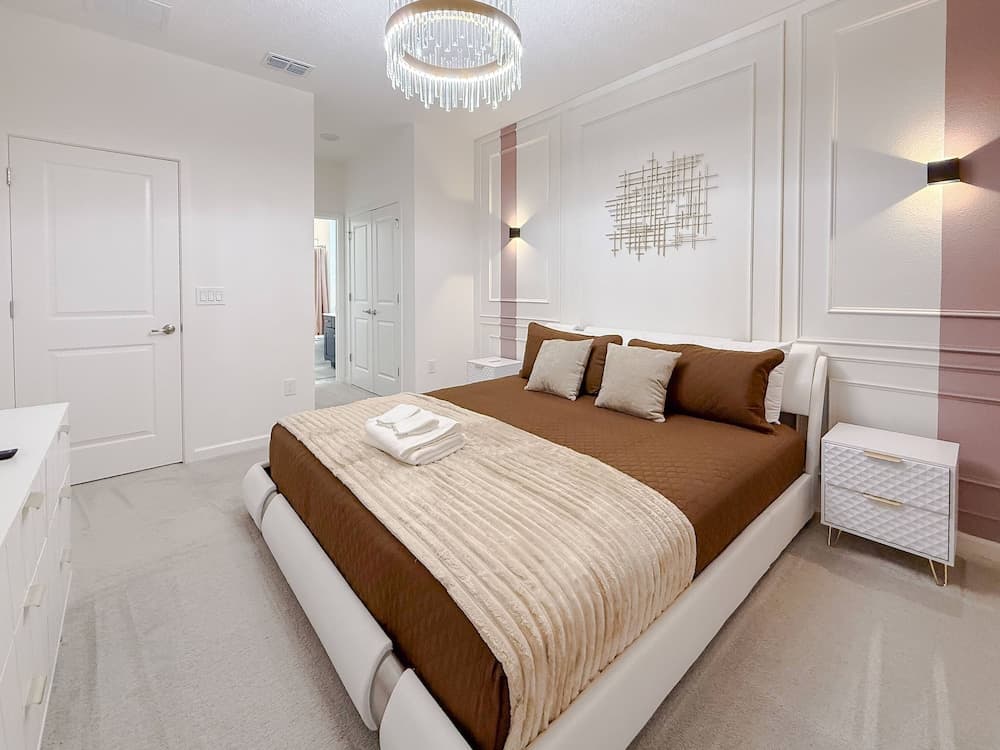 Sophisticated Shanti - Image 47