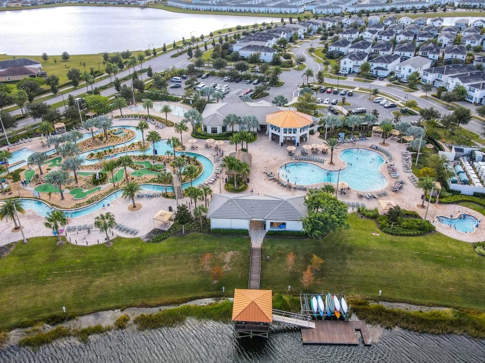 Sophisticated Living at Storey Lake - Image 30