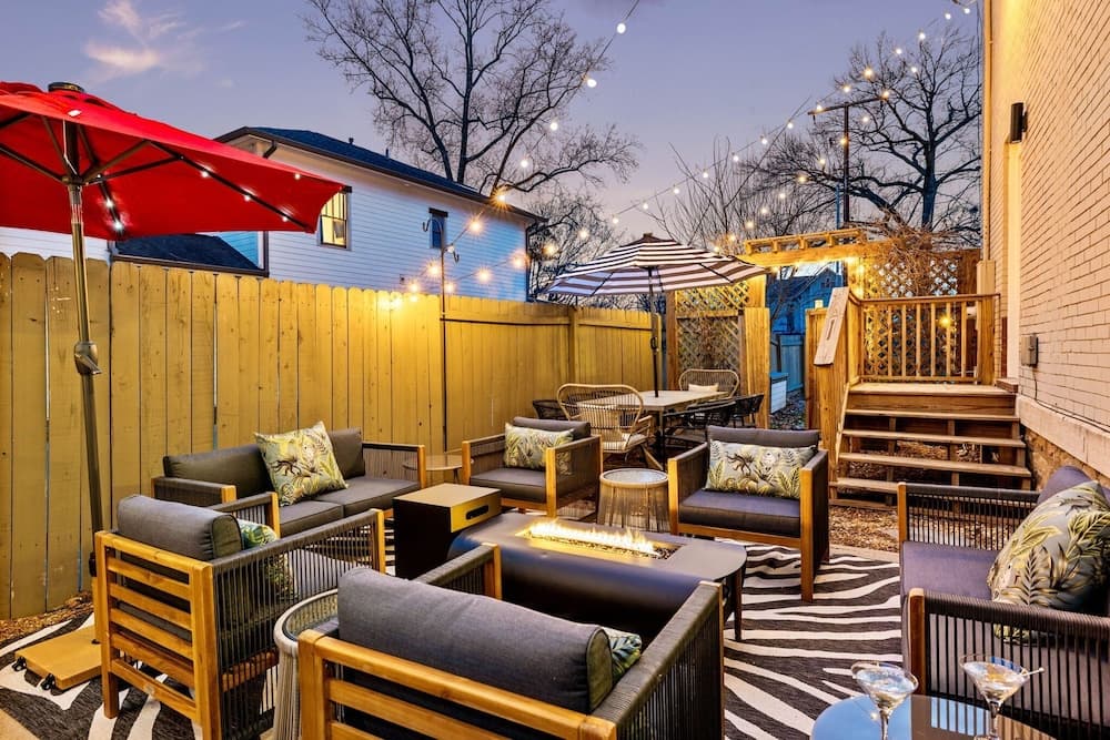 Southern Elegance - Image 38