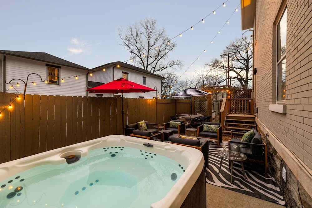 Southern Elegance - Image 36