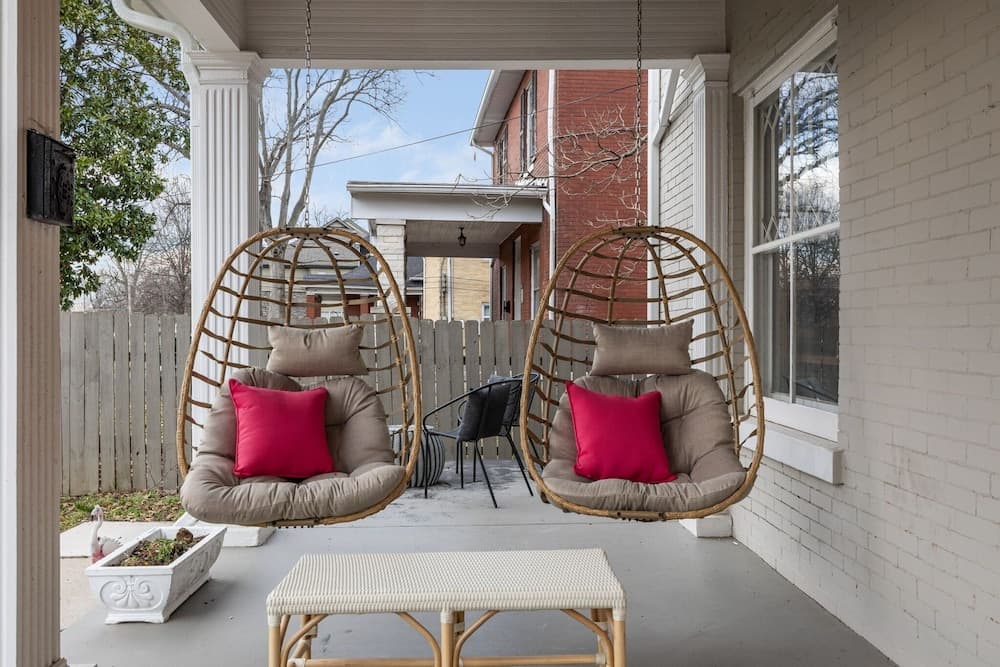 Southern Elegance - Image 41