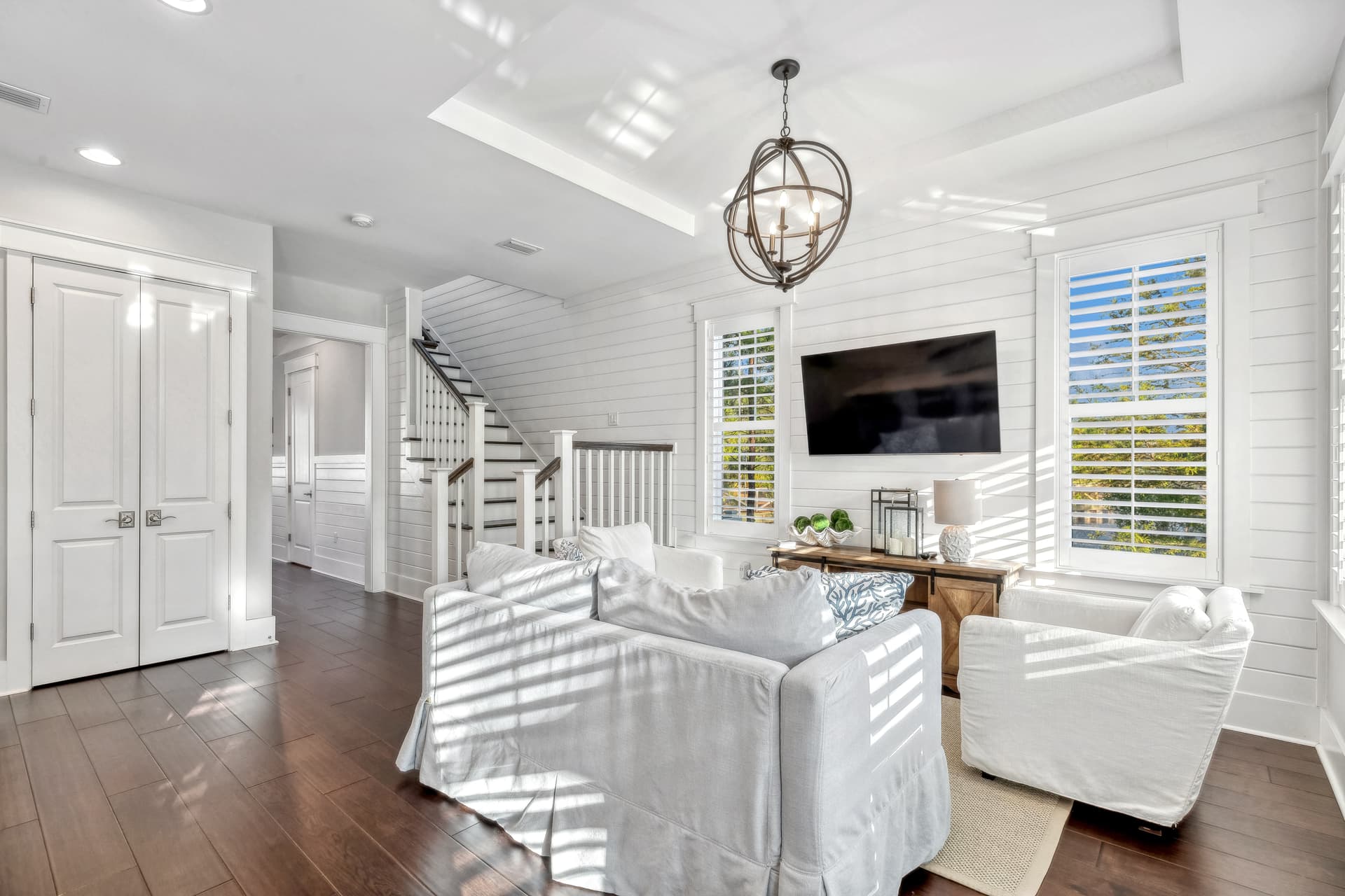 Southern Grace - Image 8