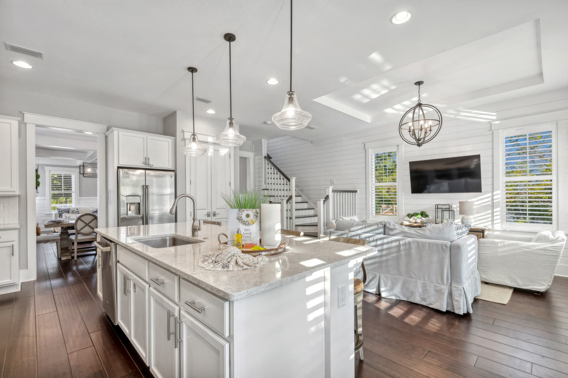 Southern Grace - Image 10