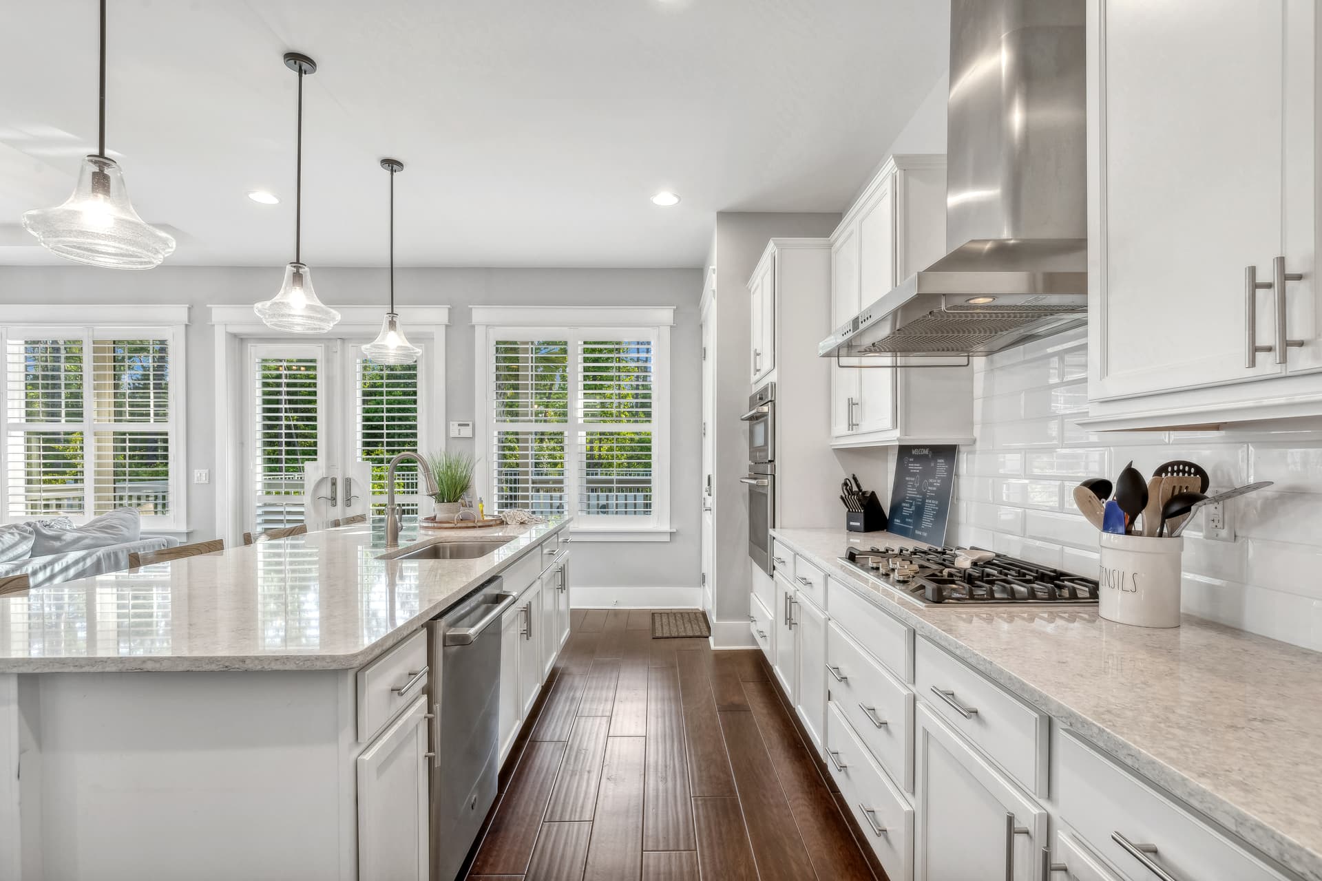 Southern Grace - Image 12