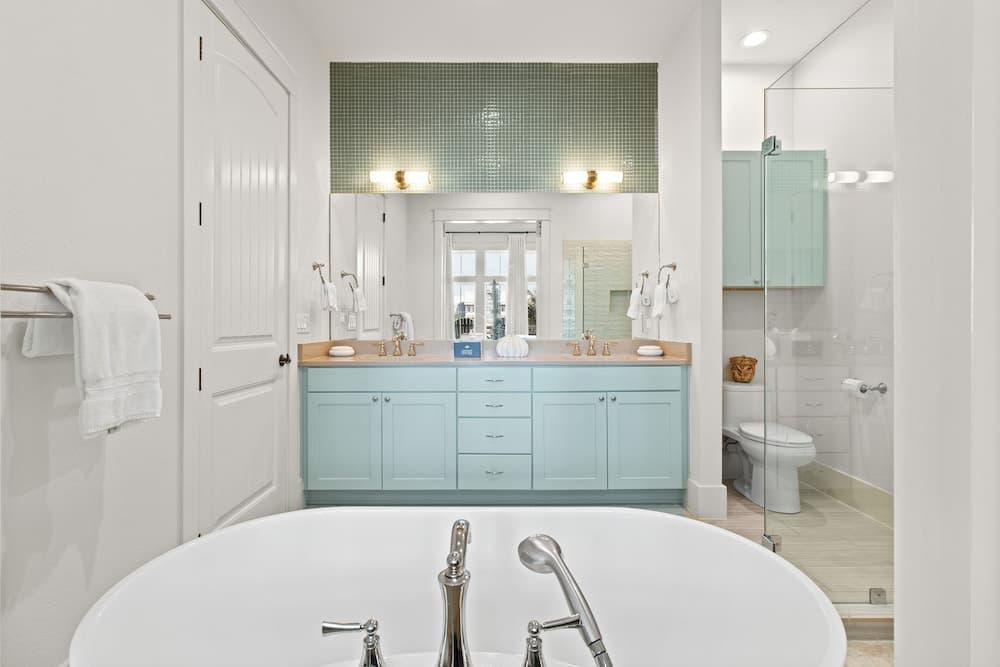 Southern Seaside #9103 - Image 17