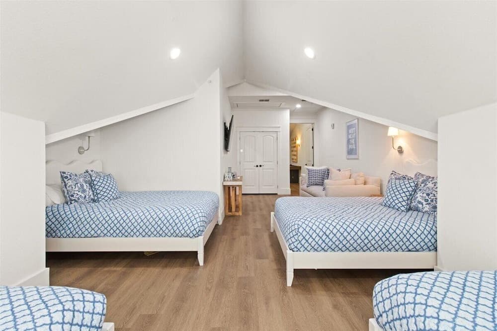 Southern Seaside #9103 - Image 39