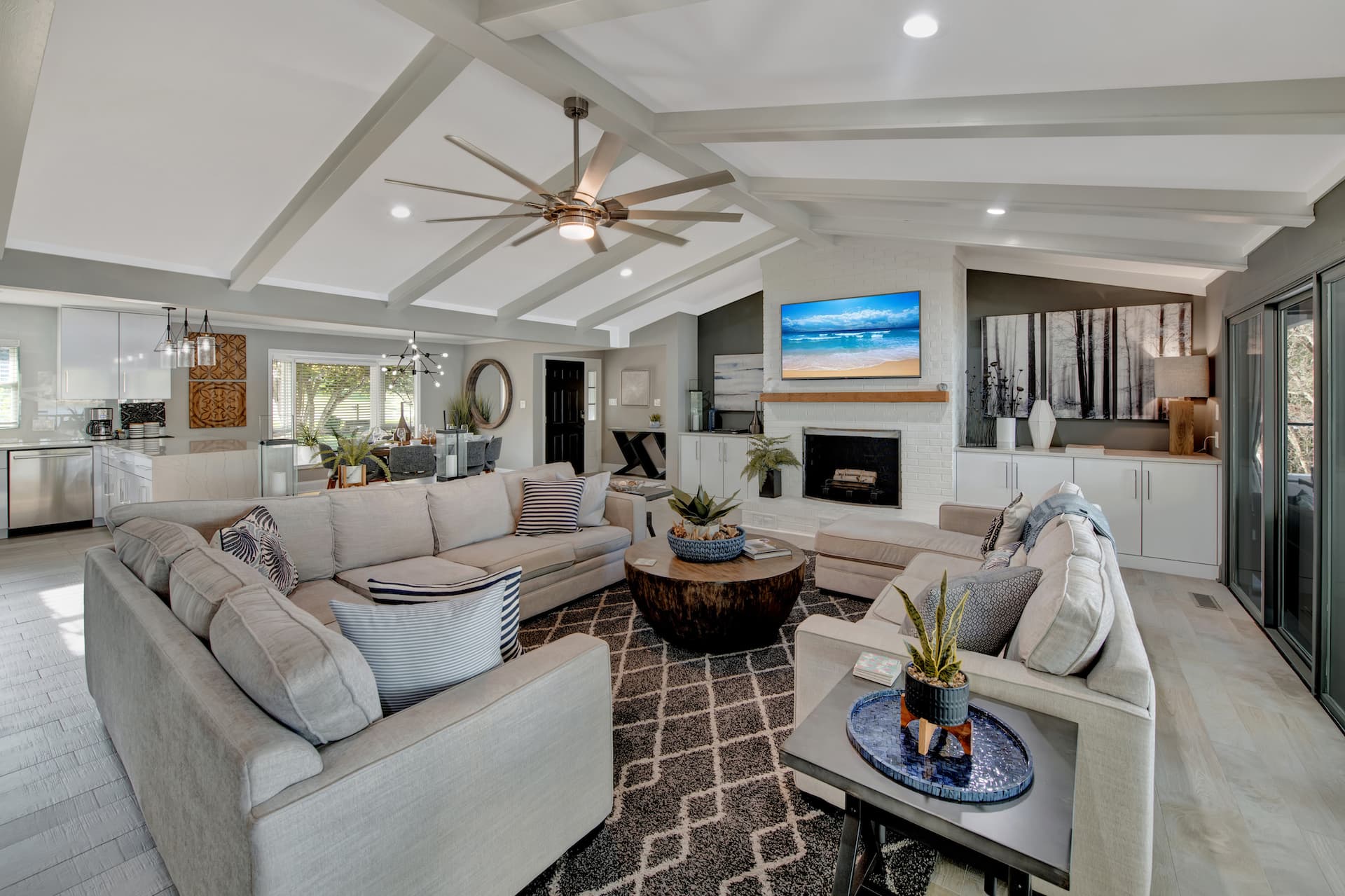 Southern Sunrise - Image 4