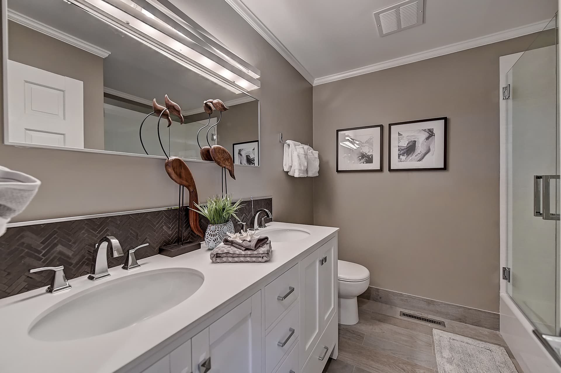 Southern Sunrise - Image 17