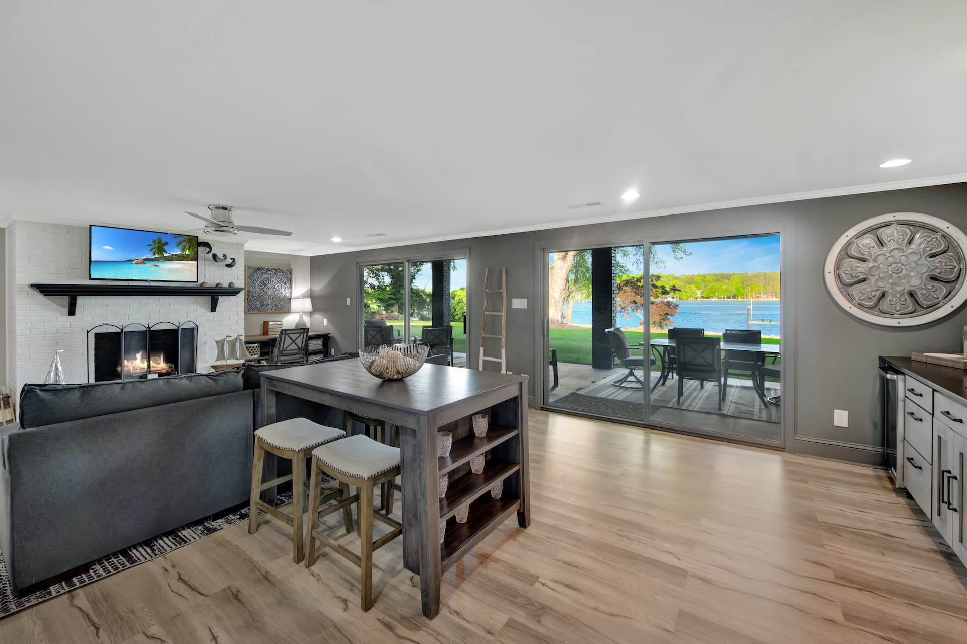 Southern Sunrise - Image 19