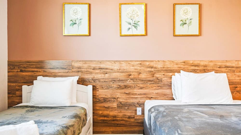 Marcello Boulevard Villa - Image 51