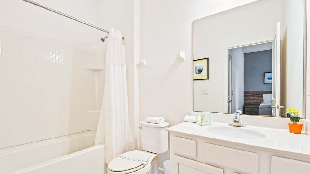 Marcello Boulevard Villa - Image 47