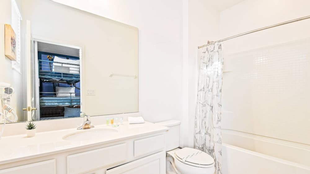 Marcello Boulevard Villa - Image 42