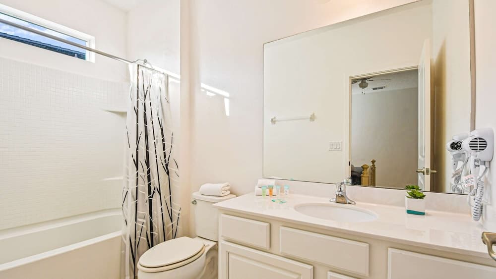 Marcello Boulevard Villa - Image 37