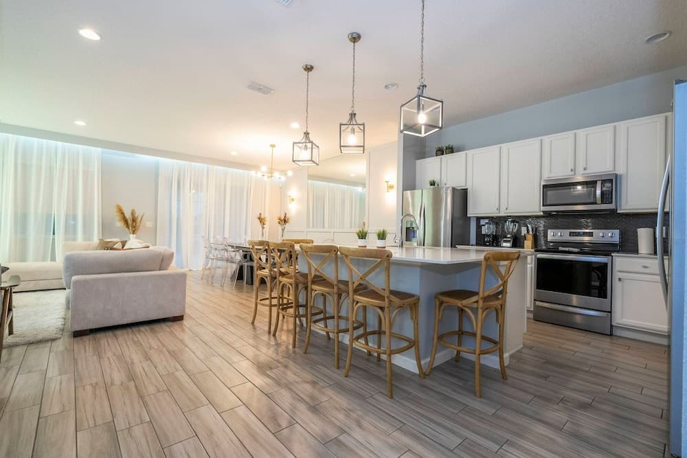 Unity Villa - Image 5