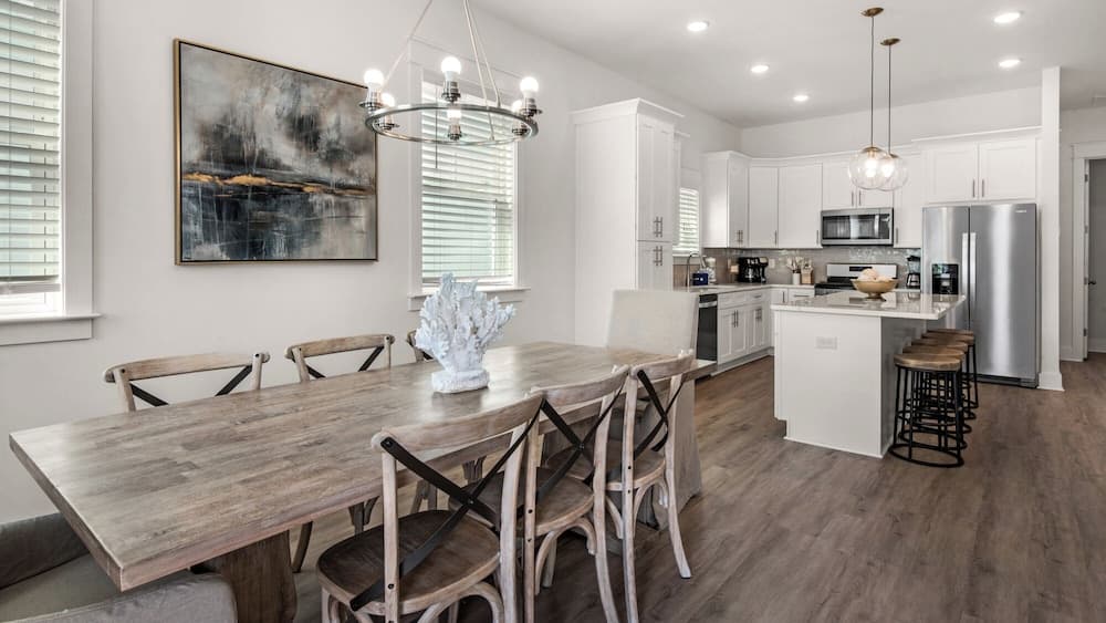 Serene Stay - Image 5