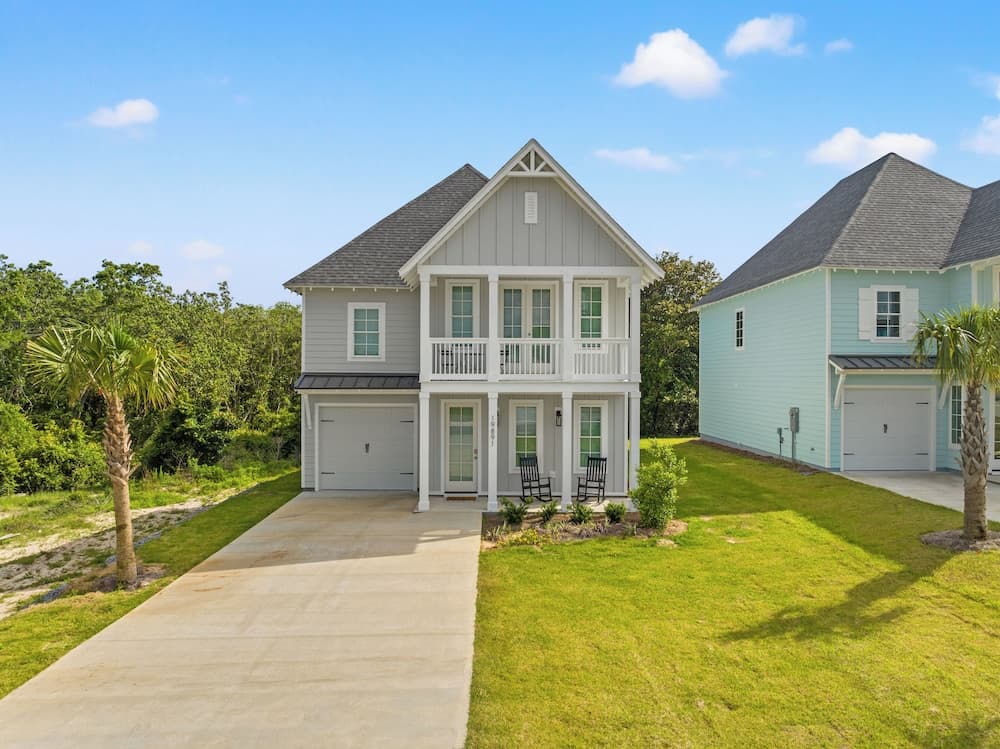 Relax & Reconnect at Coastal Breeze - Image 1