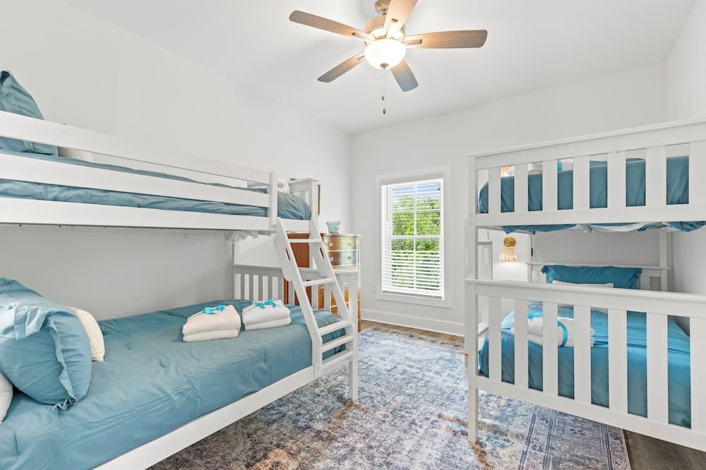 Relax & Reconnect at Coastal Breeze - Image 27