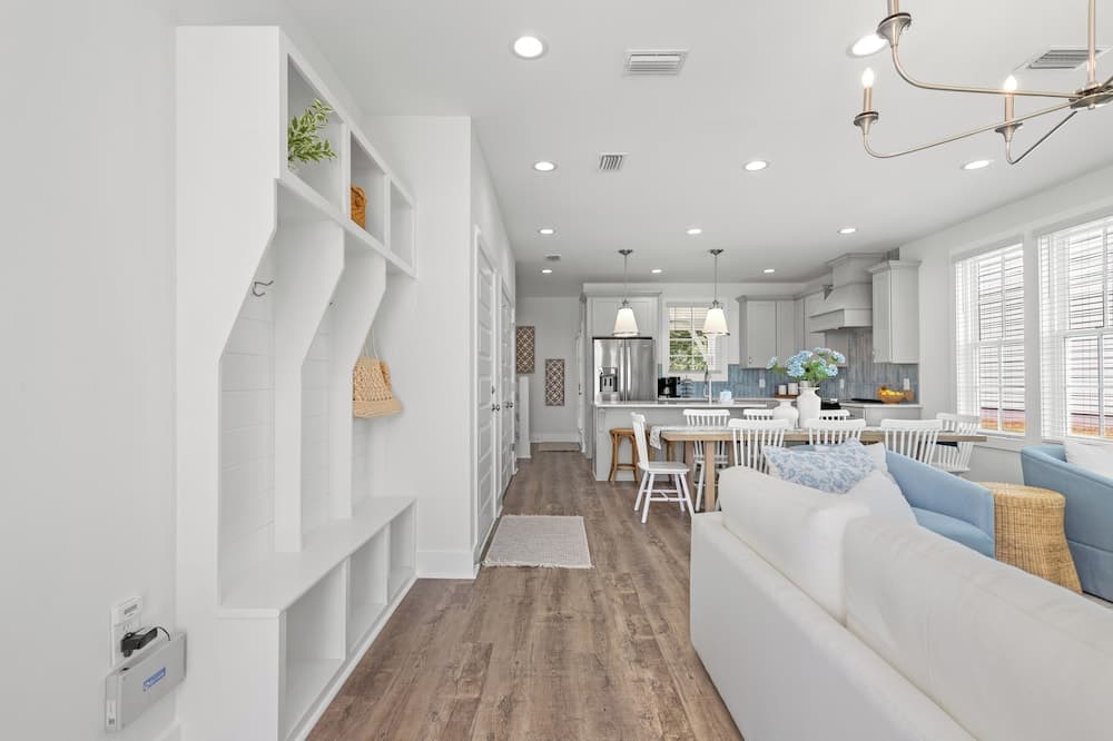 Relax & Reconnect at Coastal Breeze - Image 7