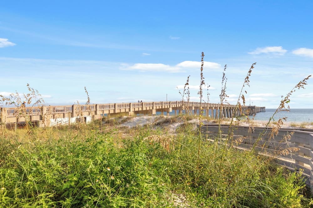 Relax & Reconnect at Coastal Breeze - Image 66