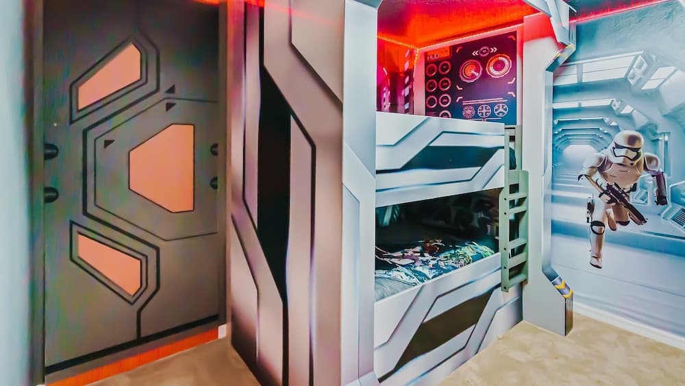 Gentry House - Image 10