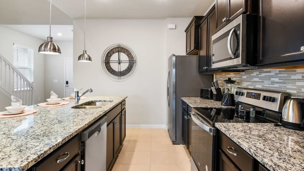 Gentry House - Image 7