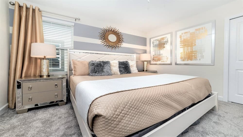 Disney and Universal - Image 21