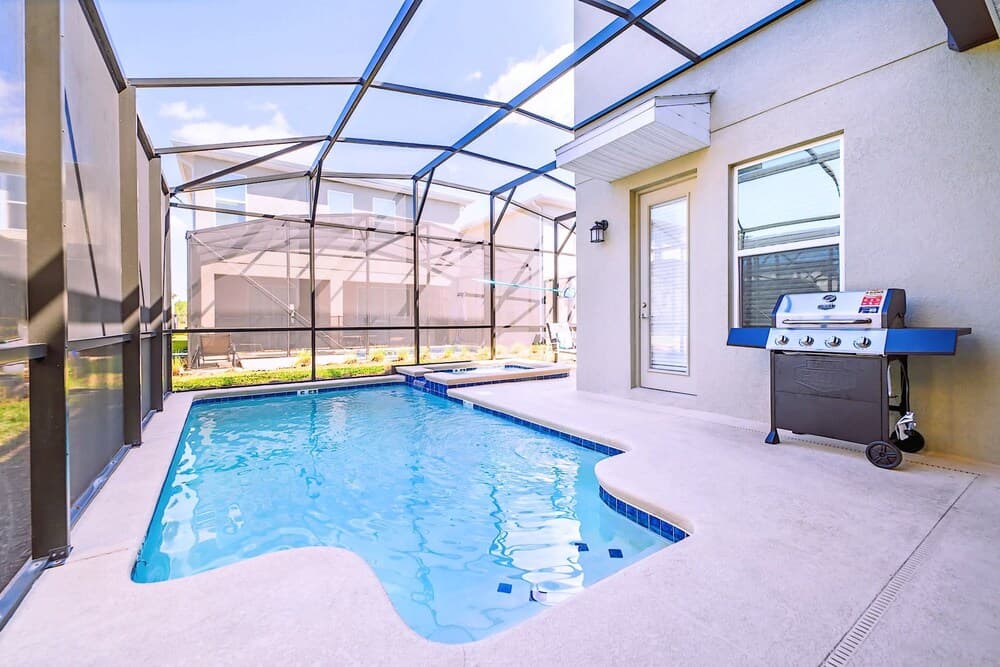 Riverbend Retreat - Image 2