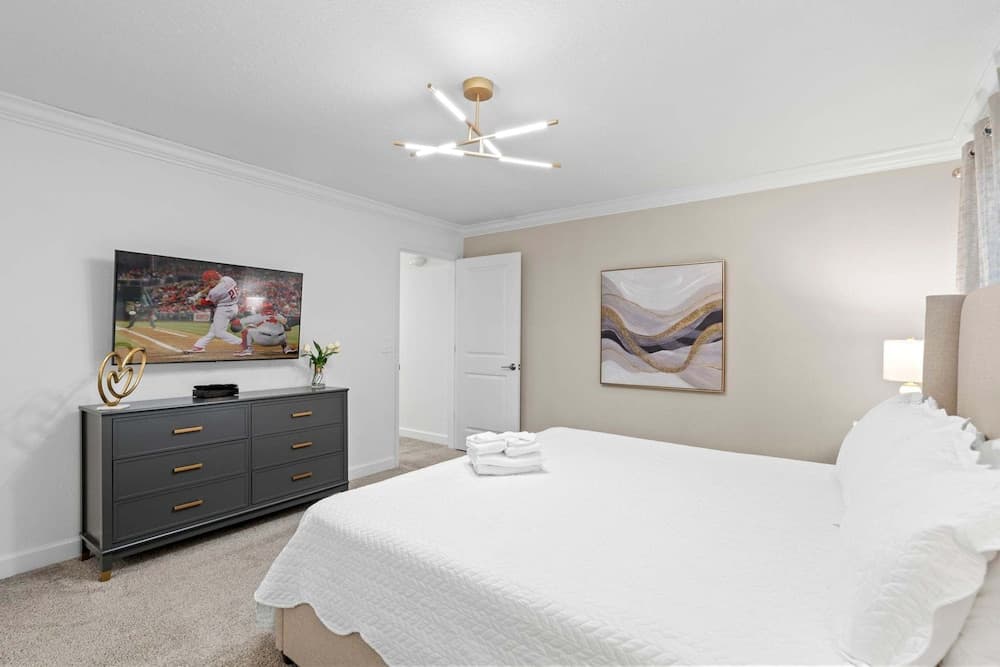 Wanderwish Townhome - Image 13