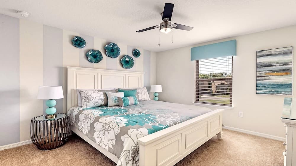 Storybook Sweet House - Image 11