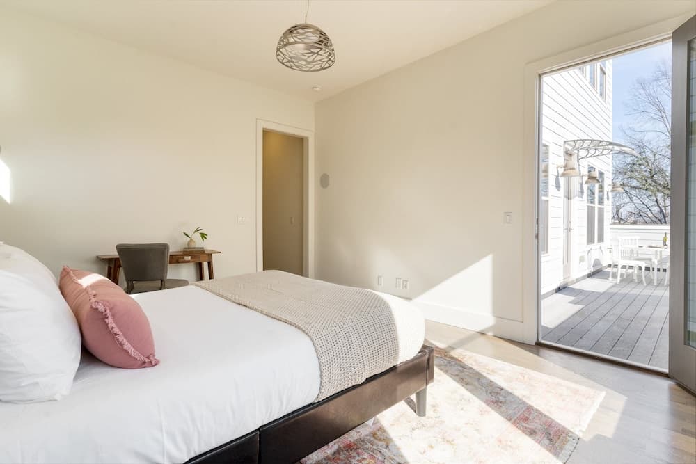 Springsteen Townhouse - Image 7