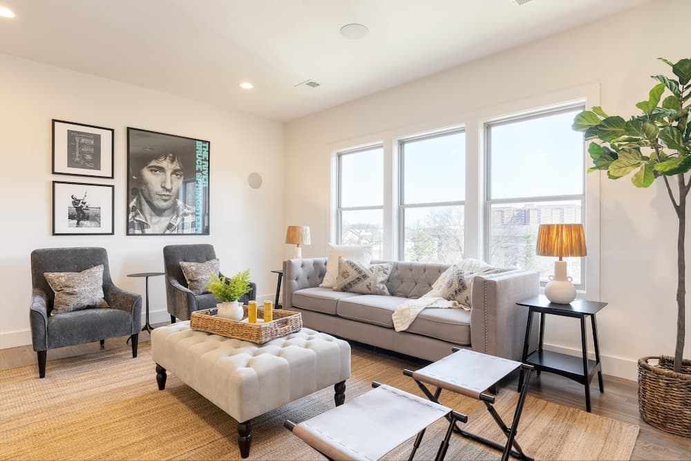 Springsteen Townhouse - Image 10