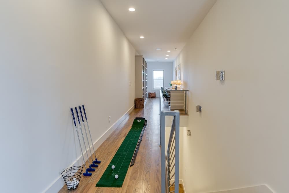 Springsteen Townhouse - Image 17