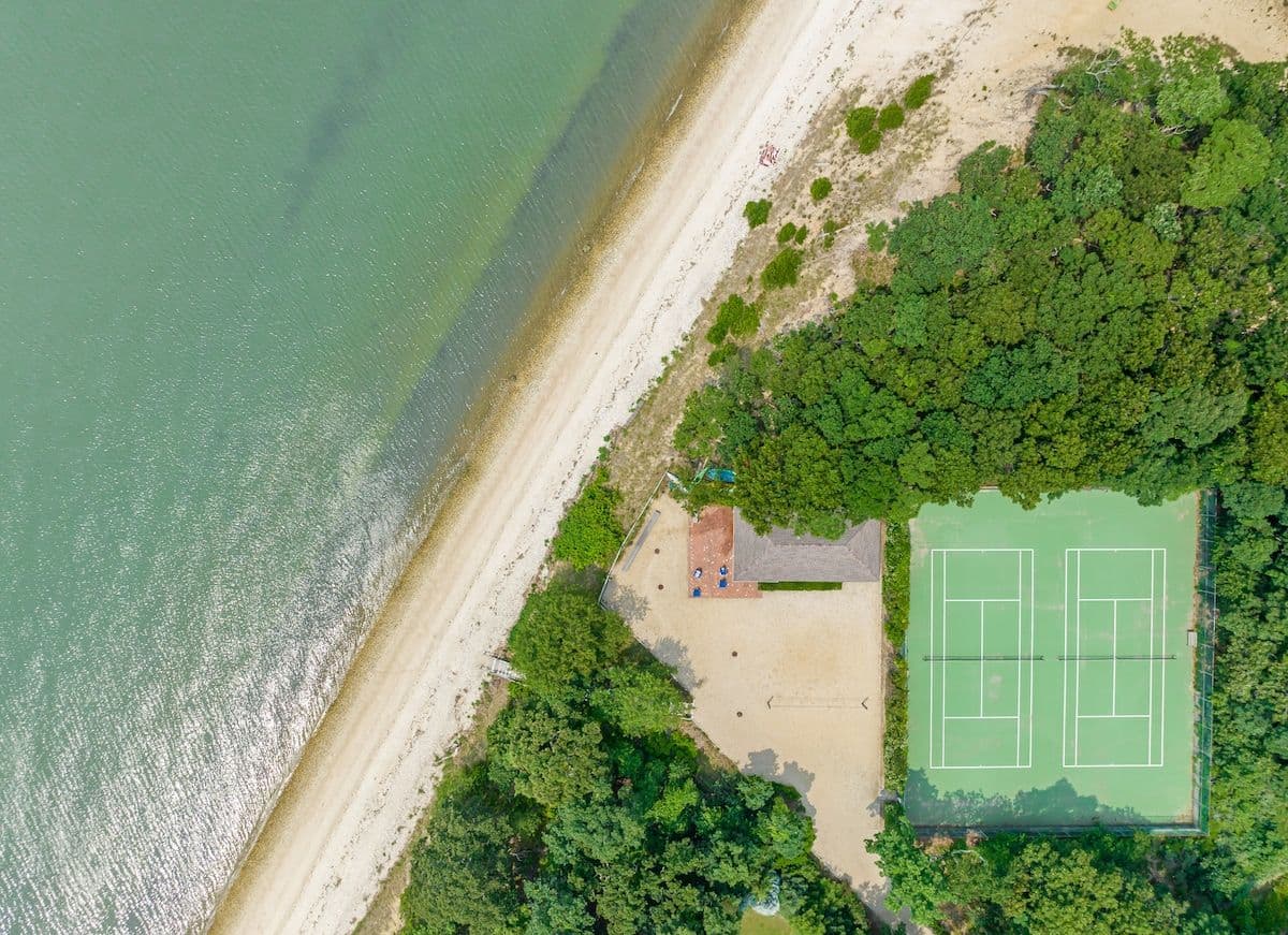 Breathtaking Southampton Escape - Image 2
