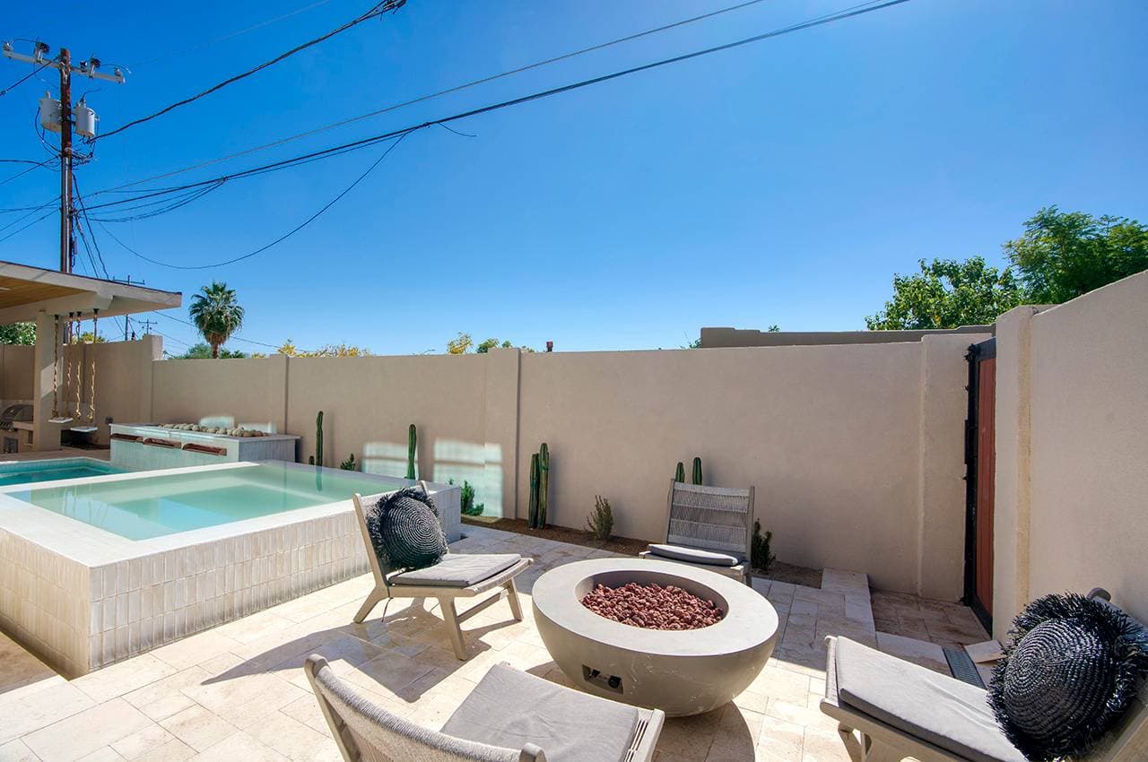 Old Town Coolidge - Image 2