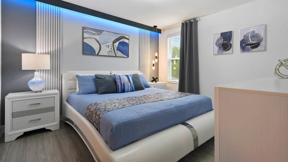 Star Wars Themed Villa - Image 13