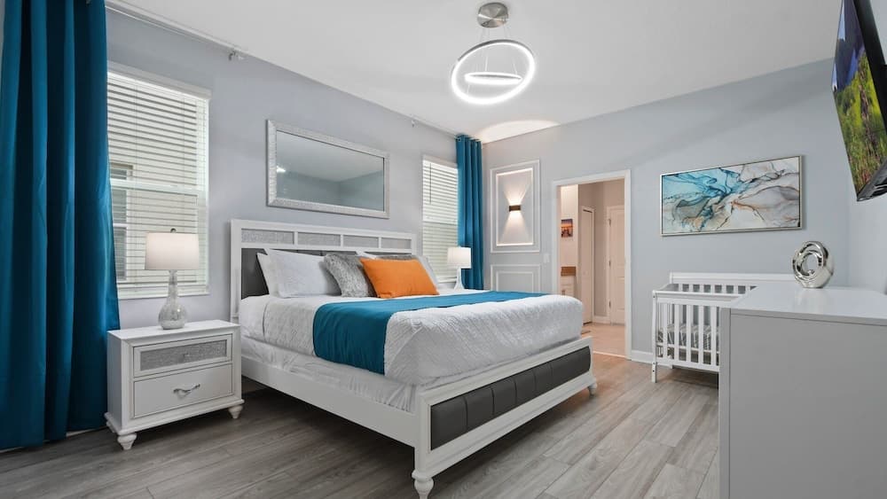 Star Wars Themed Villa - Image 17