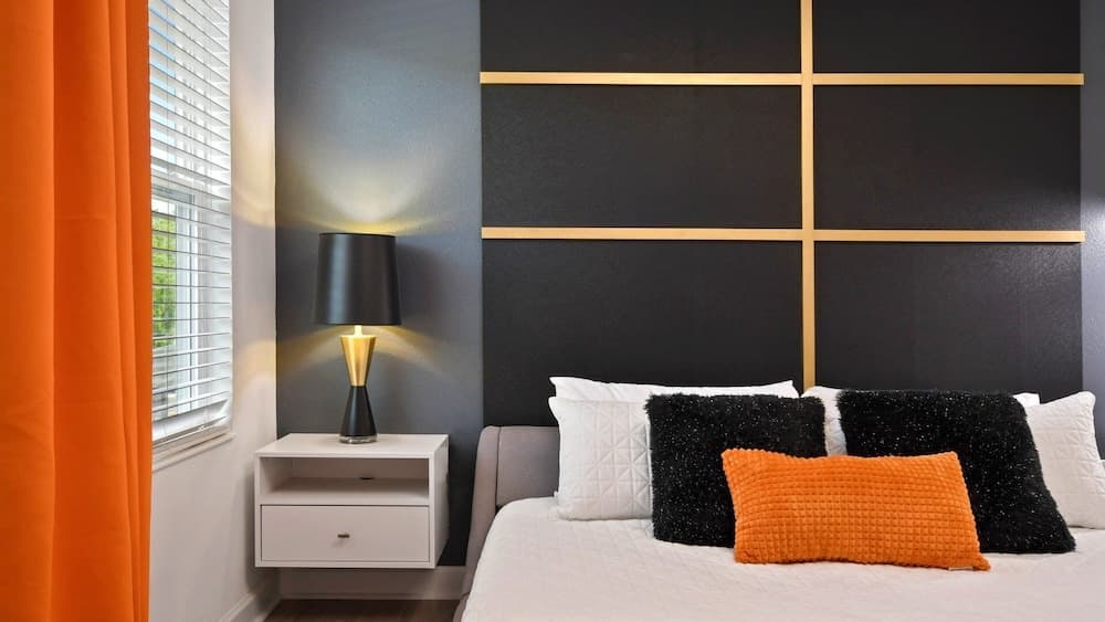 Star Wars Themed Villa - Image 15