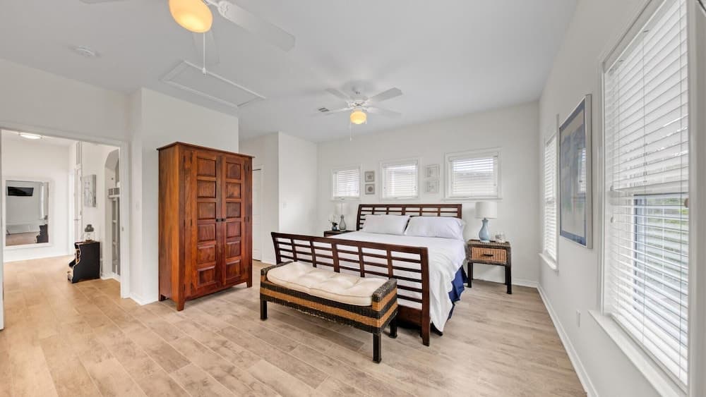 Stars Hollow Cottage - Image 2