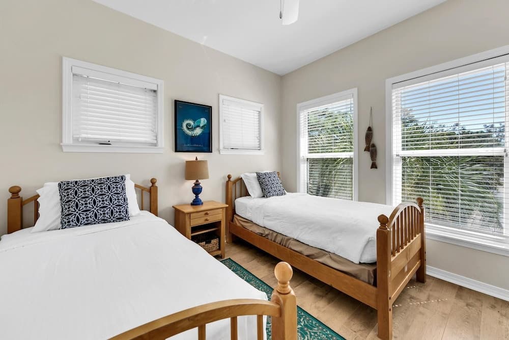 Stars Hollow Cottage - Image 8